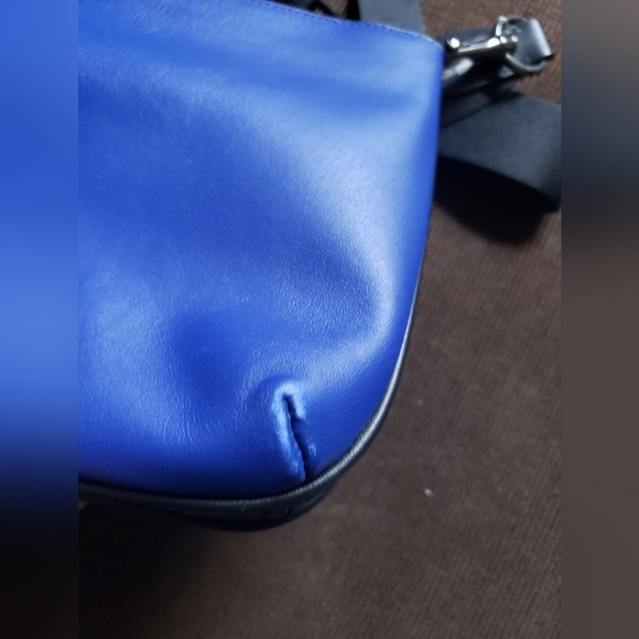 Everett Crossbody in Colorblock Signature Canvas - Picture 7 of 7